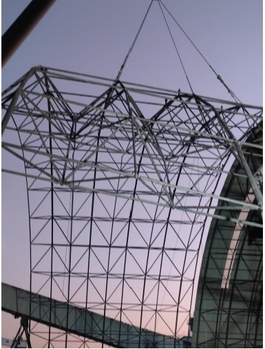 Curved Trusses
